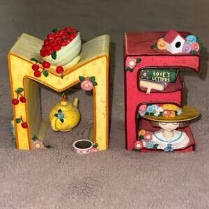 Mary Engelbreit “M” & “E” Resin Bookends Vintage 1998 RARE & RETIRED